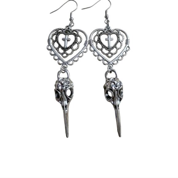 Gothic victorian raven bird skull  earrings with hearts and crosses - Picture 3 of 3